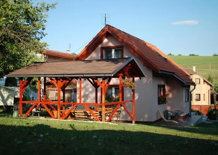 בית נופש Aniel Privat בוברובץ