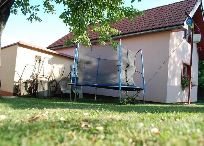 Aniel Privat בוברובץ